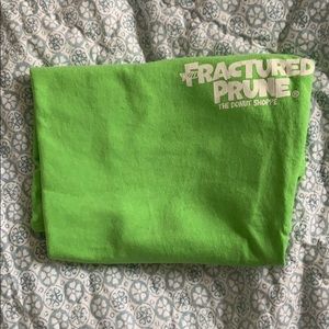 *3 for 15 sale!!!!*  Fractured prune T-shirt
